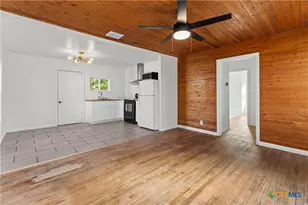 1807 S 11th St, Temple, TX 76504 - Photo 8