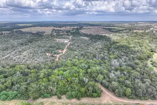 2354 Fm 2438, Seguin, TX 78155 - Photo 32