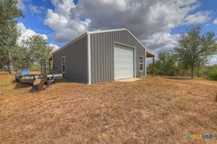 2354 Fm 2438, Seguin, TX 78155 - Photo 22