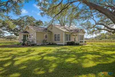 1733 County Road 284, Edna, TX 77957 - Photo 16
