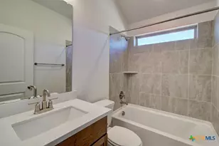 1683 Seekat Dr, New Braunfels, TX 78132 - Photo 24