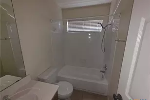 2302 Griffin Dr, Copperas Cove, TX 76522 - Photo 4