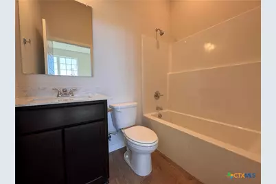 310 University Avenue, Troy, TX 76579 - Photo 4