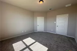 409 University Ave, Troy, TX 76579 - Photo 16