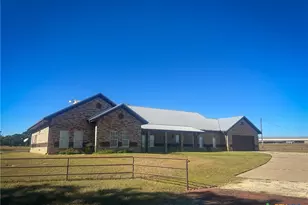 2776 S Hwy 77, Cameron, TX 76520 - Photo 2