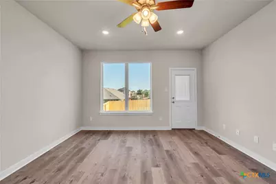 406 University Avenue, Troy, TX 76579 - Photo 16