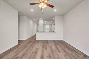 406 University Ave, Troy, TX 76579 - Photo 20