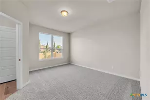 406 University Ave, Troy, TX 76579 - Photo 10