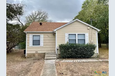 743 E 13th Avenue, Belton, TX 76513 - Photo 2