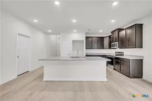 414 University Ave, Troy, TX 76579 - Photo 24