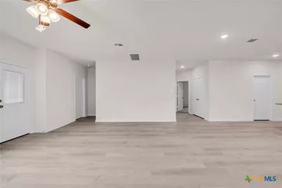 414 University Avenue, Troy, TX 76579 - Photo 20