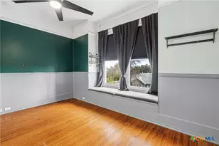 404 E 9th Ave, Belton, TX 76513 - Photo 28