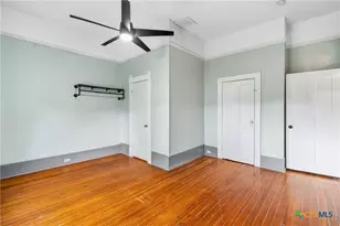 404 E 9th Ave, Belton, TX 76513 - Photo 30
