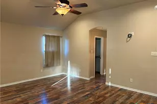 8293 County Rd 3420, Lampasas, TX 76550 - Photo 24