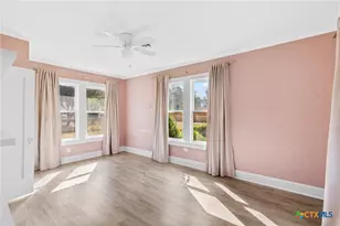 3109 N Main St, Victoria, TX 77901 - Photo 14