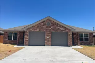 601 Lost Trail Dr, Copperas Cove, TX 76522 - Photo 2