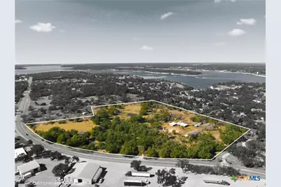 12218 W Adams Avenue, Belton, TX 76513 - Photo 2