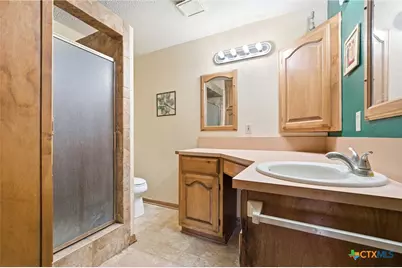 12218 W Adams Avenue, Belton, TX 76513 - Photo 28