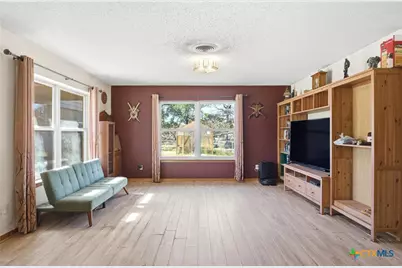 12218 W Adams Avenue, Belton, TX 76513 - Photo 20