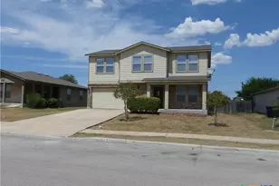 664 Northern Lights Dr, New Braunfels, TX 78130 - Photo 1