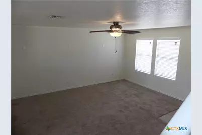 664 Northern Lights Drive, New Braunfels, TX 78130 - Photo 20