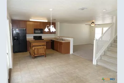 664 Northern Lights Drive, New Braunfels, TX 78130 - Photo 4