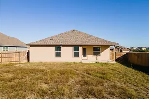 1825 Fall Creek Ct, Copperas Cove, TX 76522 - Photo 22