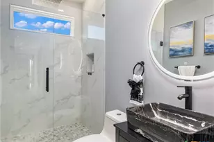 629 Lake Island Dr, Canyon Lake, TX 78133 - Photo 18