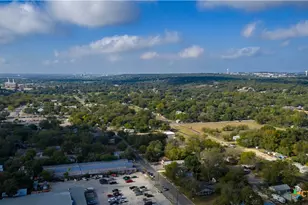 311 Torrey St, New Braunfels, TX 78130 - Photo 28