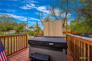 311 Torrey St, New Braunfels, TX 78130 - Photo 20