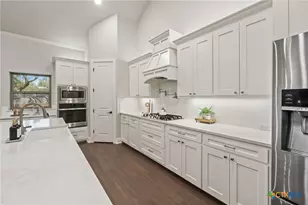 302 Roca Trl, Belton, TX 76513 - Photo 12