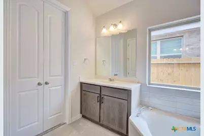 8016 Trail Grant, Schertz, TX 78154 - Photo 12