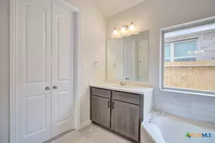 8016 Trail Grant, Schertz, TX 78154 - Photo 12