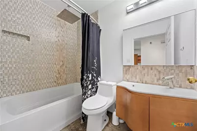 1101 E Walnut Street, Waco, TX 76704 - Photo 16