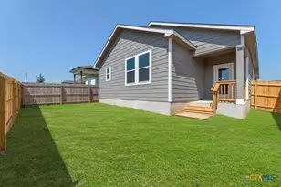 743 Langston Ln, New Braunfels, TX 78130 - Photo 32