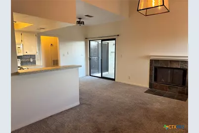 1013 Chestnut Street #D-6, San Marcos, TX 78666 - Photo 6