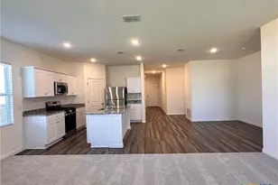 124 Parrigin Cv, San Marcos, TX 78666 - Photo 16