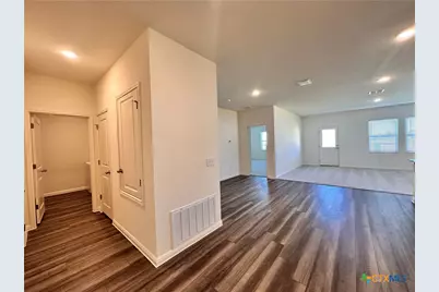 124 Parrigin Cove, San Marcos, TX 78666 - Photo 14