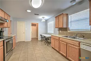 2305 Breeze Way Ln, Temple, TX 76502 - Photo 16
