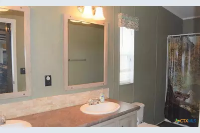 5570 Blackhill Road, Floresville, TX 78114 - Photo 12