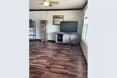 5570 Blackhill Road, Floresville, TX 78114 - Photo 26