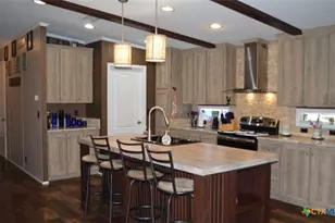 5570 Blackhill Rd, Floresville, TX 78114 - Photo 8