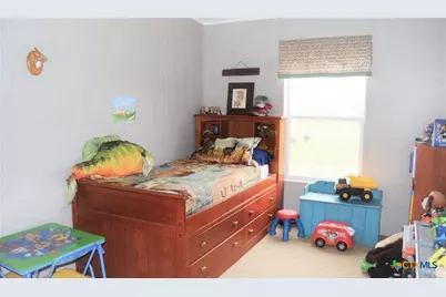 5570 Blackhill Road, Floresville, TX 78114 - Photo 10