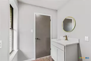 116 Newport Dr, Victoria, TX 77904 - Photo 22