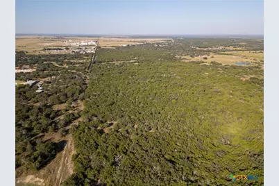112 Loop 308, Briggs, TX 78608 - Photo 24