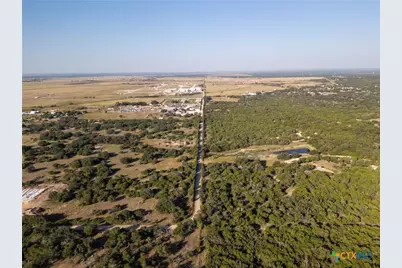 112 Loop 308, Briggs, TX 78608 - Photo 12