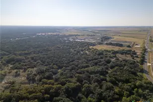 112 Loop 308, Briggs, TX 78608 - Photo 8