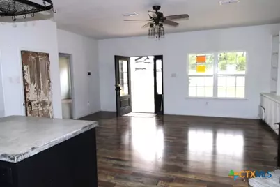 536 E Third Street, Hico, TX 76457 - Photo 4