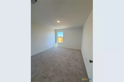 5739 Alope Way, Seguin, TX 78155 - Photo 10