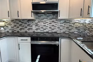 8 Marshall Rd, Port Lavaca, TX 77979 - Photo 12